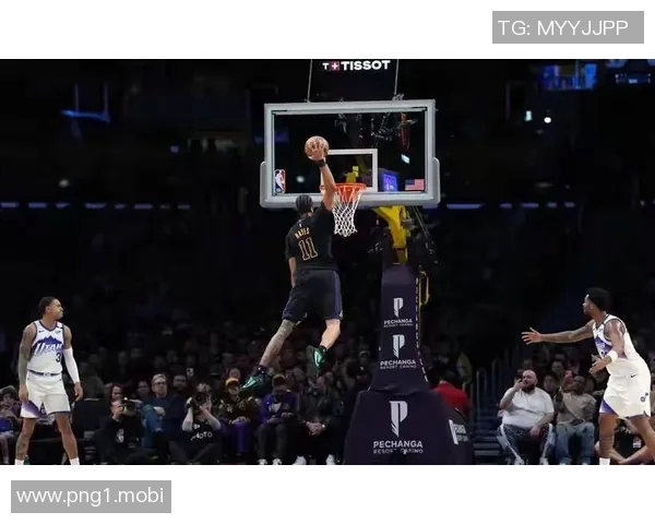 NBA官宣扣篮大赛四名参赛球员：湖人中锋海耶斯领衔